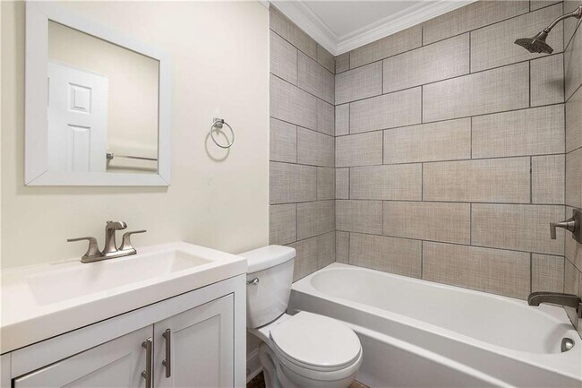 Building Photo - 1674 Browning St SW