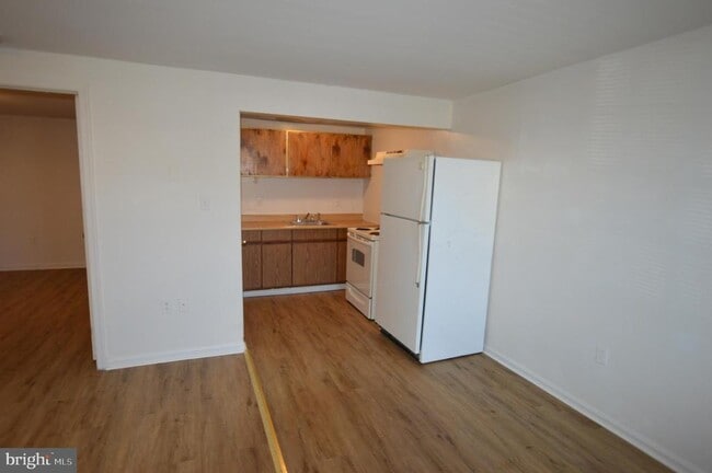 Building Photo - 109 S Bentz St
