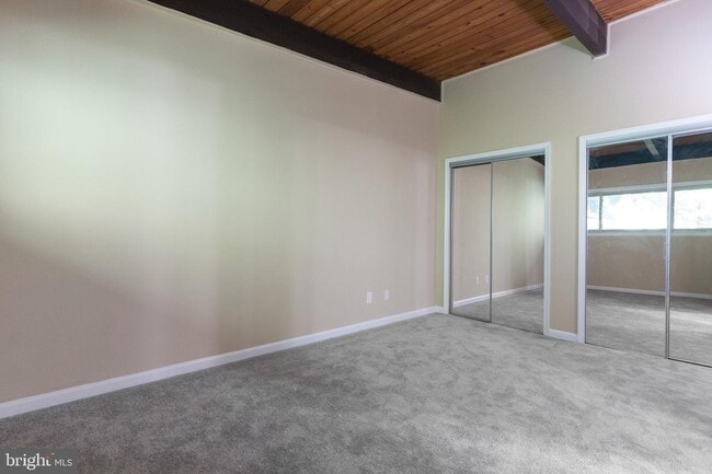 Building Photo - 4381 Americana Dr