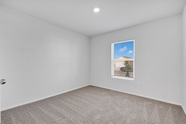 Building Photo - New Construction 3 bed 2 bath home on the ...
