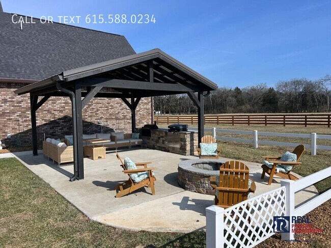 Building Photo - 2705 Warner Rd