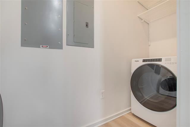 Building Photo - 2728 McKinnon St