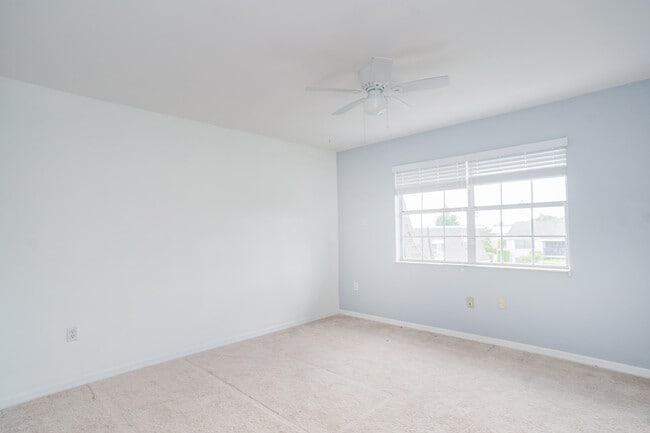 Building Photo - 1901 Indian River Blvd