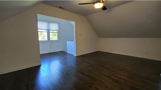 Building Photo - 3414 N Seeley Ave