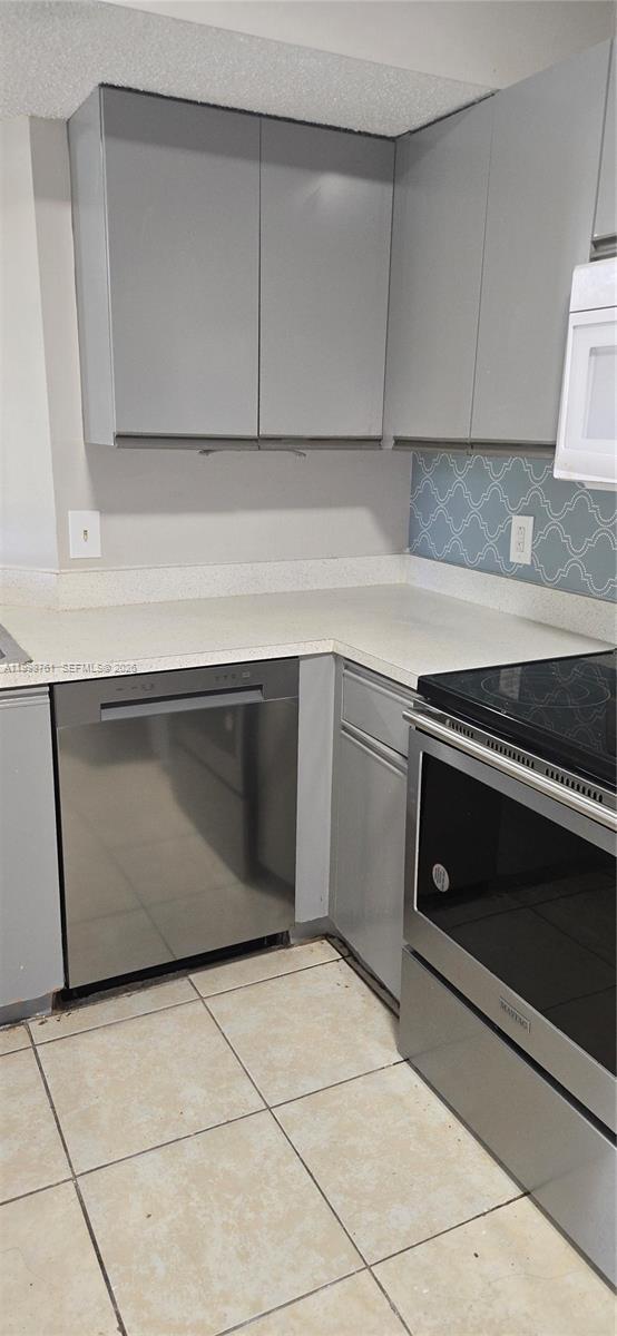 Building Photo - 8901 Wiles Rd