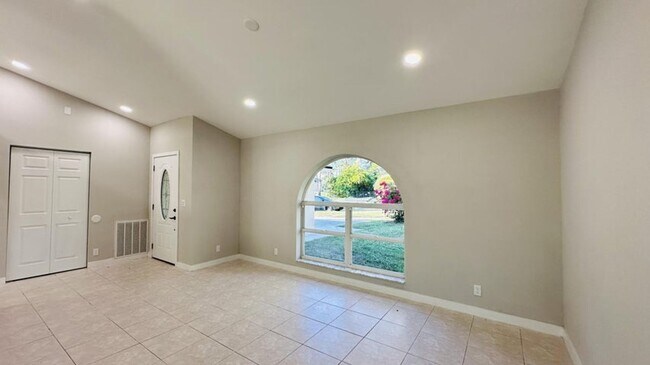 Building Photo - 12816 67th St N