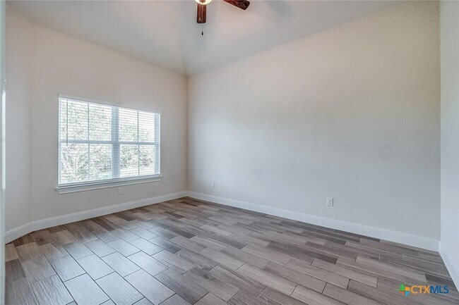 Building Photo - 3133 Puter Creek Rd