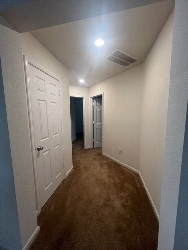 Building Photo - 14112 Harmony Ridge Trl