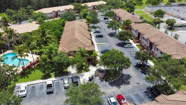 Building Photo - 3790 N Jog Rd