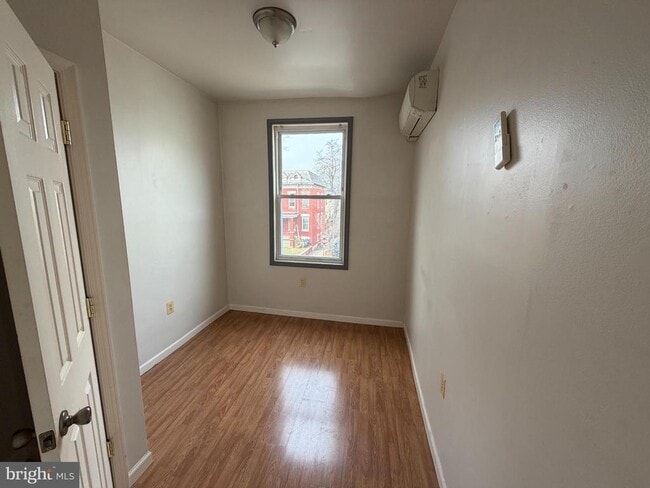 Building Photo - 600 Keefer Pl NW