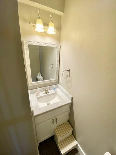 Building Photo - 906 Santa Rosa Blvd