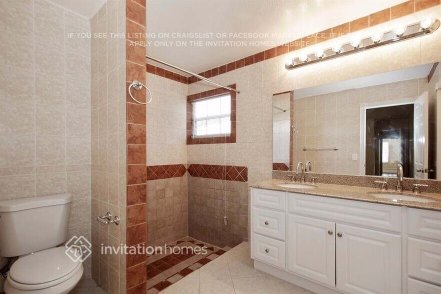 Building Photo - 820 NW 76th Terrace