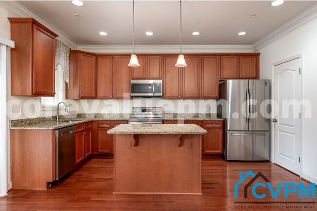 Building Photo - 1337 Jamestown Dr