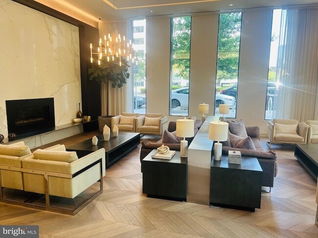 Building Photo - 1650 Silver Hill Dr