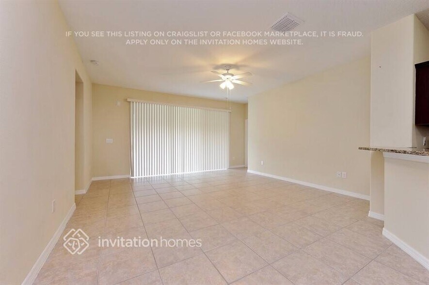 Building Photo - 12115 Streambed Dr
