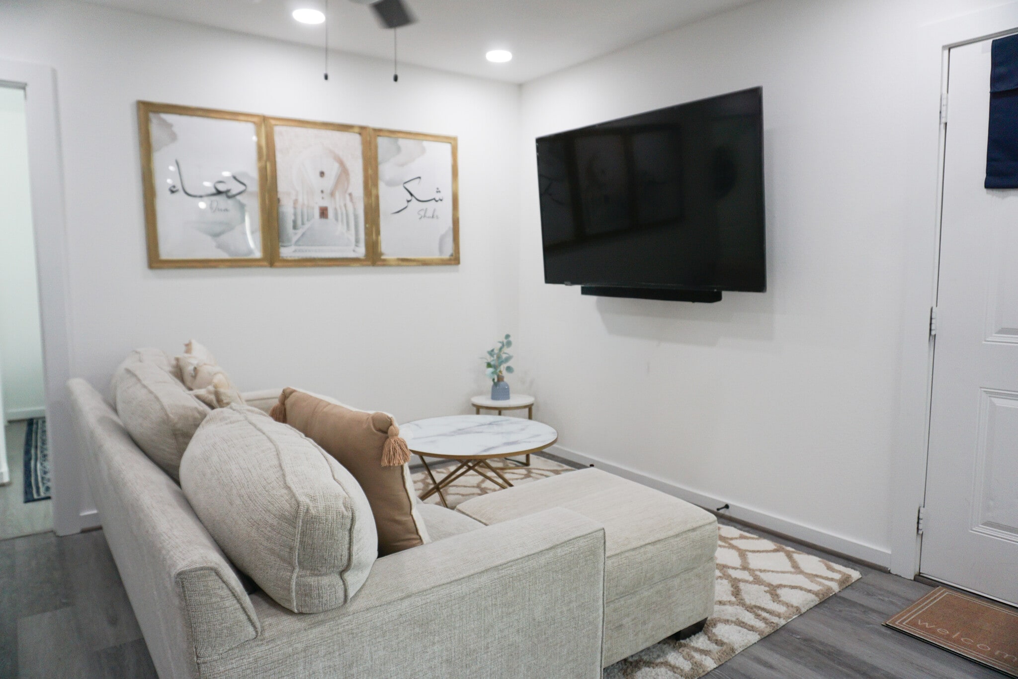 Building Photo - 8724 Peachtree St