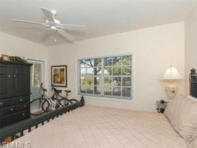 Building Photo - 1295 Sweetwater Cove