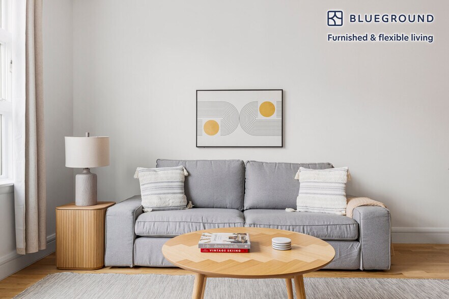 Building Photo - 535 Union Ave