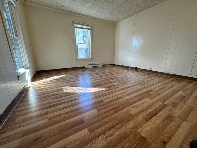 Building Photo - 111 S Titus Ave