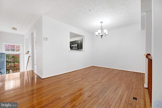 Building Photo - 2406 Lemontree Ln
