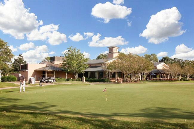 Building Photo - 5749 Larkin St