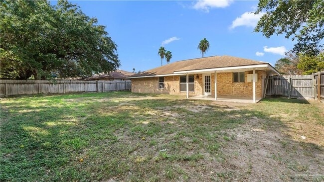 Building Photo - 3305 Jay Ave