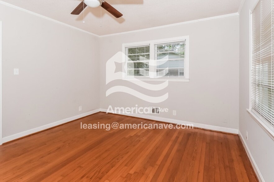 Building Photo - 1908 State Rd S-28-425