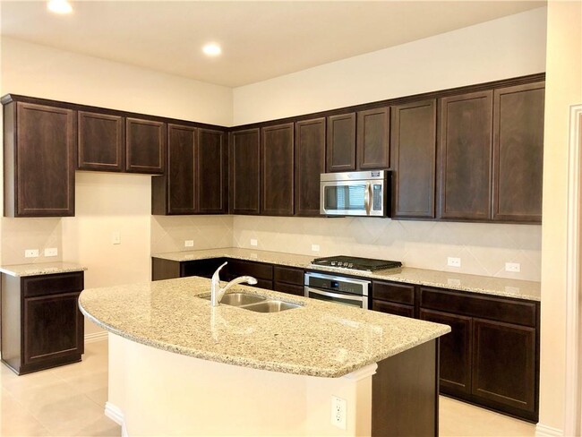 Building Photo - 509 Vista Gardens Dr