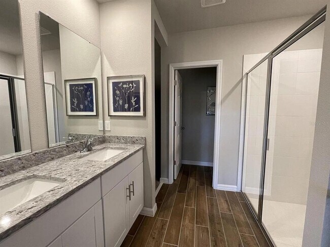 Building Photo - 17135 Cagan Crossings Blvd