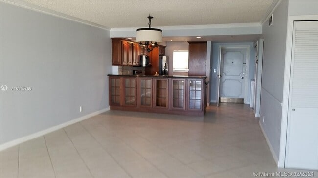 Building Photo - 111 N Pompano Beach Blvd