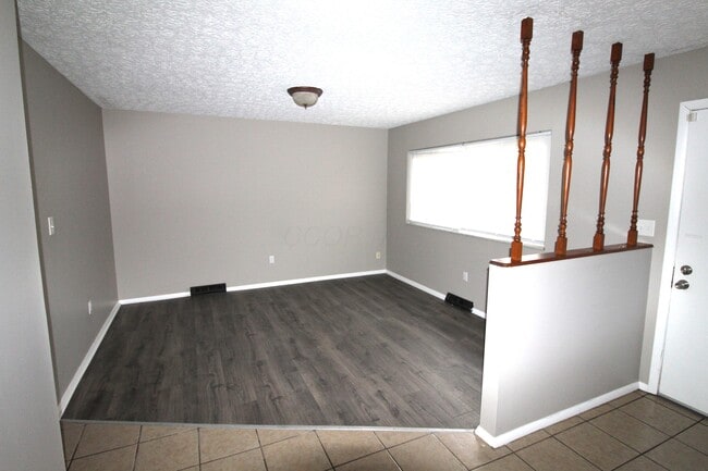 Building Photo - 3892 Beechton Rd