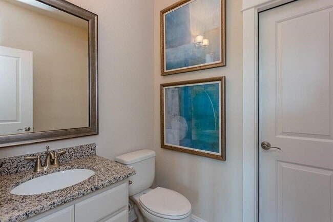 Building Photo - 2064 Bluestem Dr