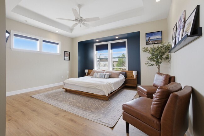 Building Photo - One-of-a-Kind 4-Bed Castle Rock Retreat with 4 car Attached Garage