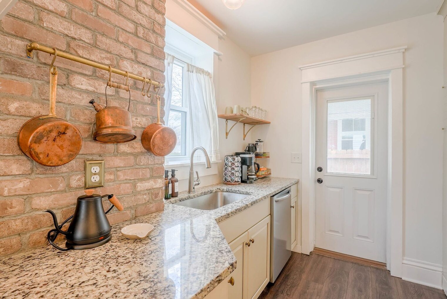 Building Photo - 1420 N 3rd St