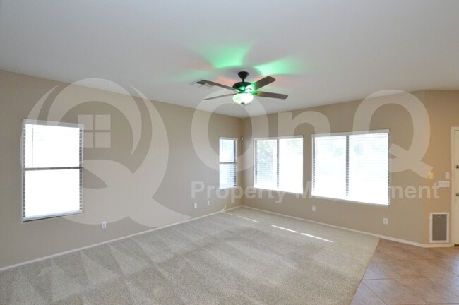 Building Photo - 3371 E Canary Way