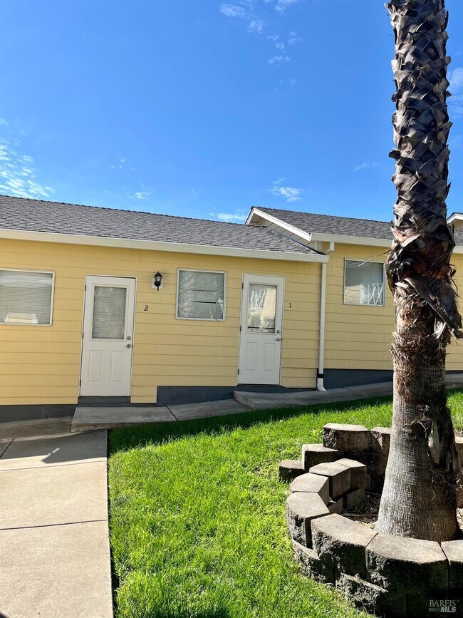 Building Photo - 160 E J St