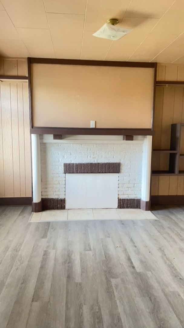 Building Photo - North Bend 5-Bedroom Home with Private Yard