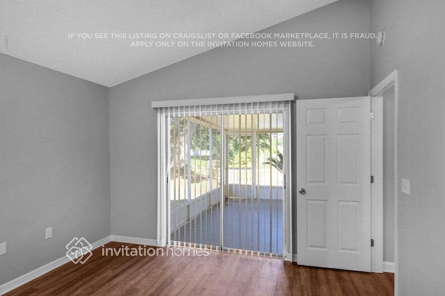 Building Photo - 2058 Sarah Louise Dr