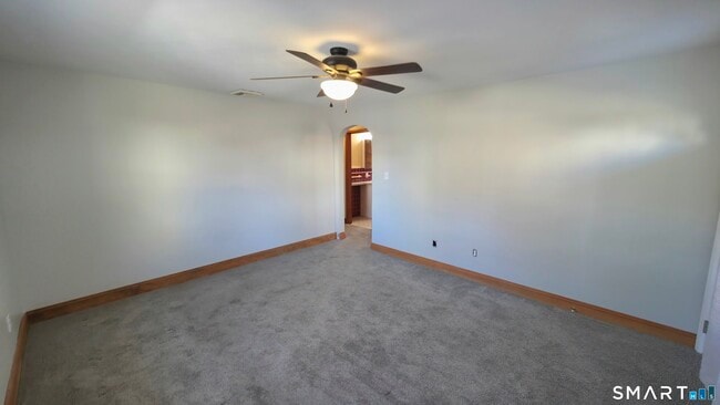 Building Photo - 32 Post St