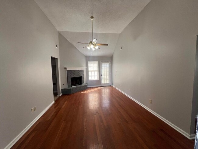 Building Photo - 3315 Tulane Rd