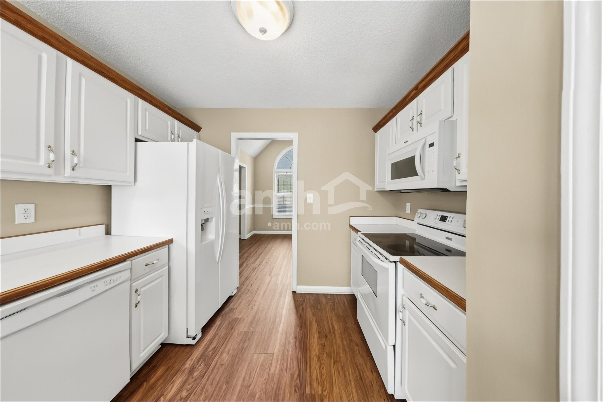 Building Photo - 3366 Dabney Ln
