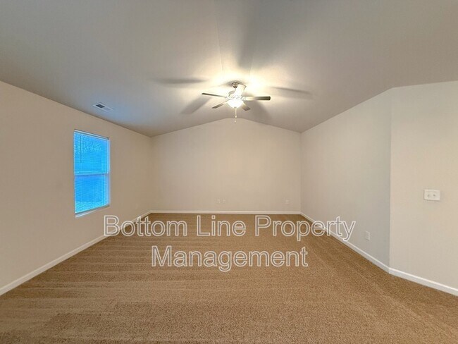 Building Photo - 3654 Fallen Tree Dr