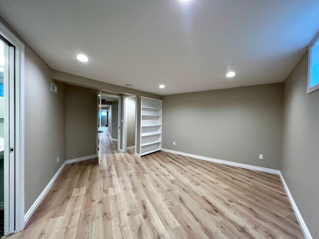 Building Photo - Non-Refundable & Security Deposit Total: $2800.00