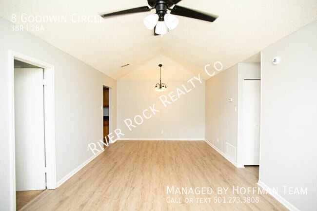 Building Photo - 8 Goodwin Cir