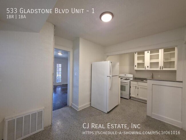 Building Photo - 533 Gladstone Blvd