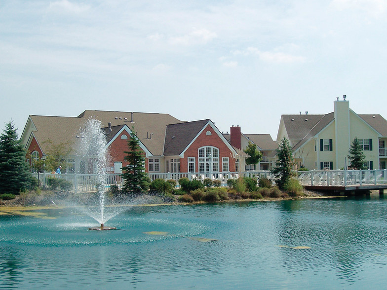 Primary Photo - Tuttle's Grove Apartments