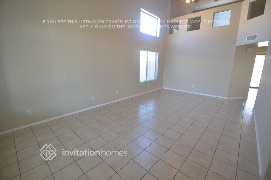 Building Photo - 6334 W Magnolia St