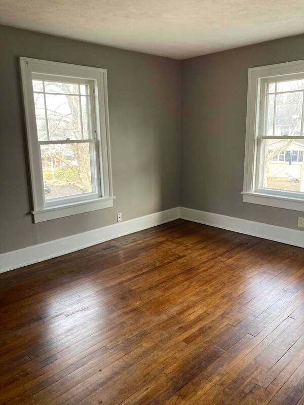 Building Photo - 153 Western Ave