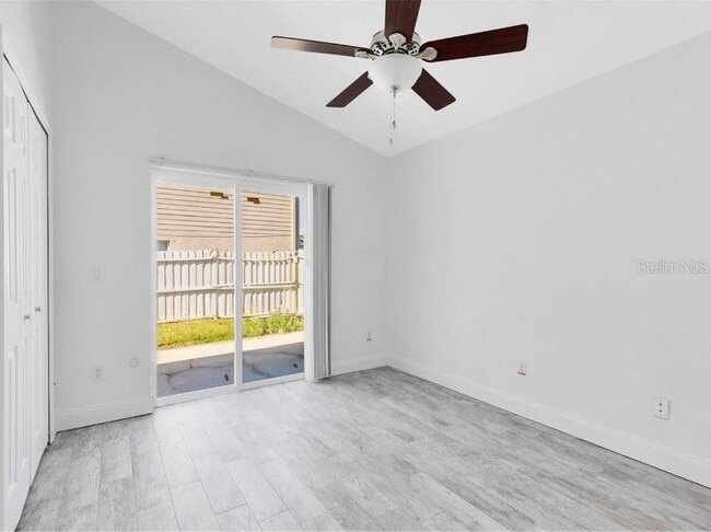 Building Photo - 3383 Hamlet Loop