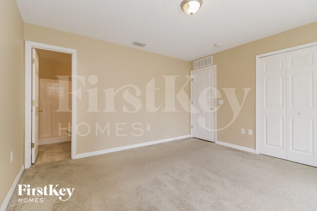 Building Photo - 2684 Whispering Trails Dr